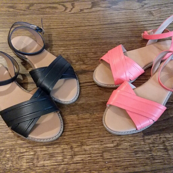 Old Navy Sandal Bundle - Picture 1 of 5